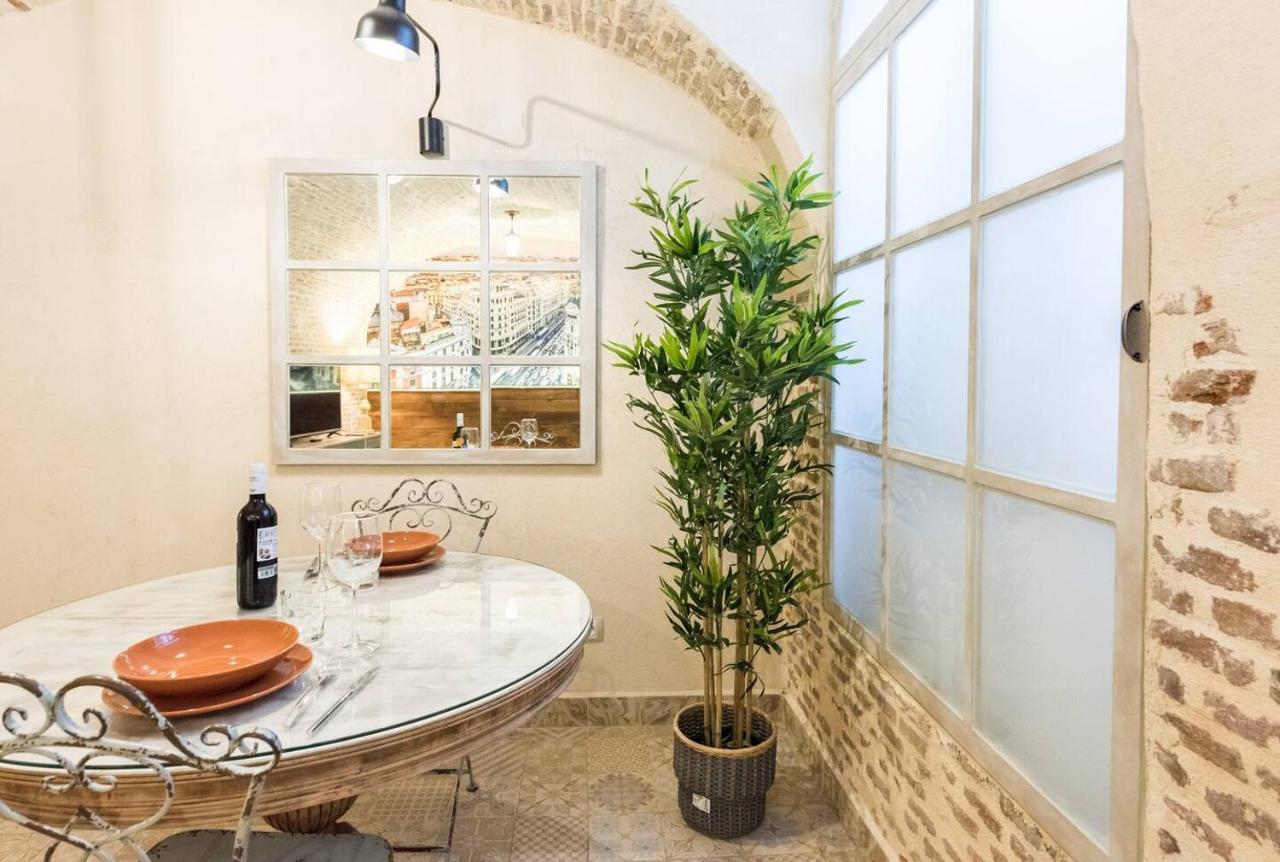 Chueca - Apartamento Tranquilo Para 4 Personas-P35 Мадрид Екстер'єр фото